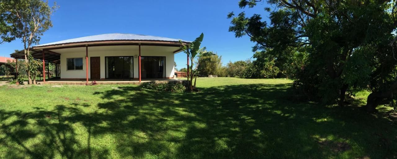 Cabanas Tautira Hanga Roa Exterior photo
